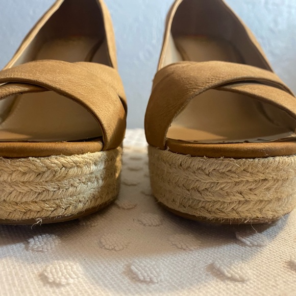 VINCE CAMUTO Womens Taryn Nubuck Jute Peeptoe Wedge - Picture 3 of 16